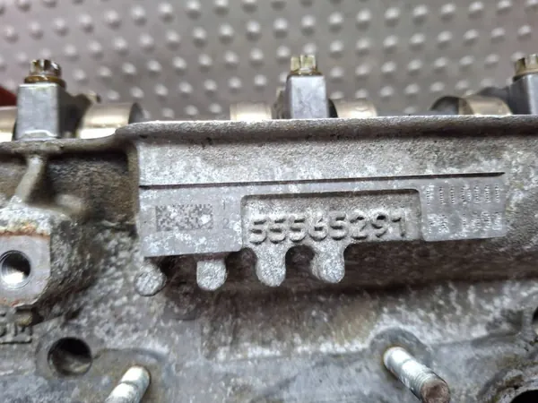 Motorcilinderkop OEM 55565291 voor Opel Astra J image 5