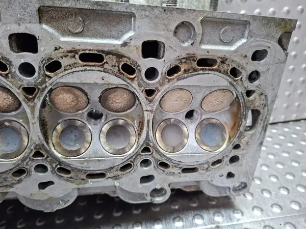 Motorcilinderkop OEM 55565291 voor Opel Astra J image 7