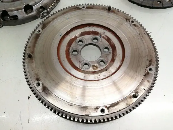 Kit de embreagem SKODA RAPID 1.0L gasolina 2019 04C105269E image 10