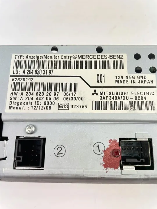 Écran navigation OEM A2048203197 Mercedes C W204 image 3