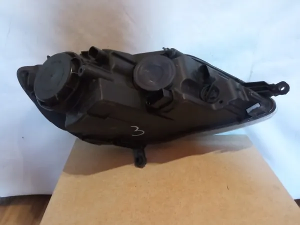 Farol Dianteiro VW Golf V Plus image 5