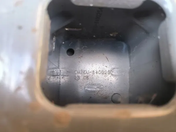 EM2EU-8400257 Viga Absorvedor Para-choques BYD Dolphin image 3