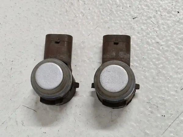 Mercedes A-Klasse W176 Parksensor OEM A000905604 image 2