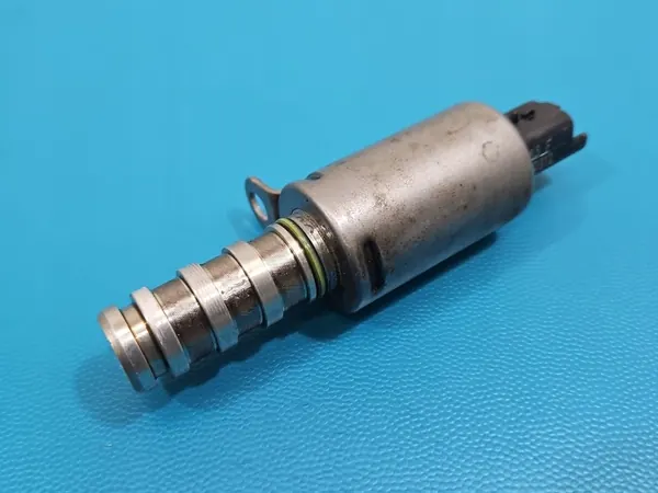 Sensor de árvore de cames OEM 9677922180 Peugeot 208 1.2 image 2