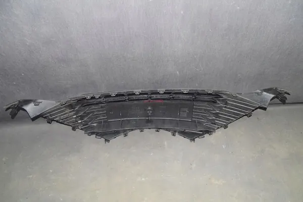 TOYOTA YARIS III LIFT 17-19 PARAURTI ANTERIORE image 7