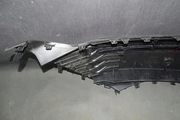 TOYOTA YARIS III LIFT 17-19 PARAURTI ANTERIORE image 9