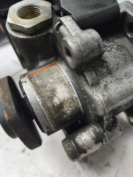 Bomba de direção assistida Mercedes E W210 C W202 2.2 2.5 image 5