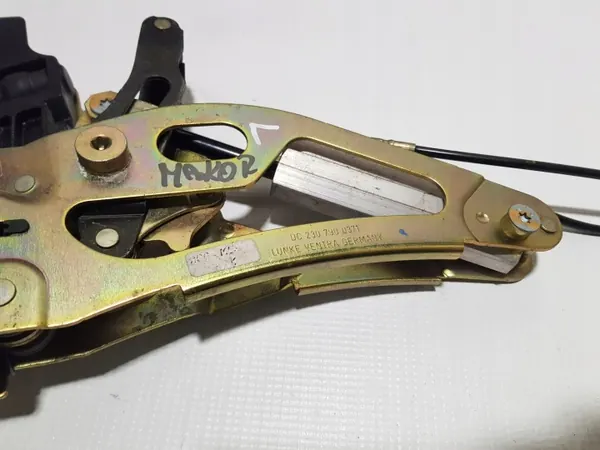 OEM A2307900371 Dachverriegelung Aktuator Links Mercedes SL R230 image 3