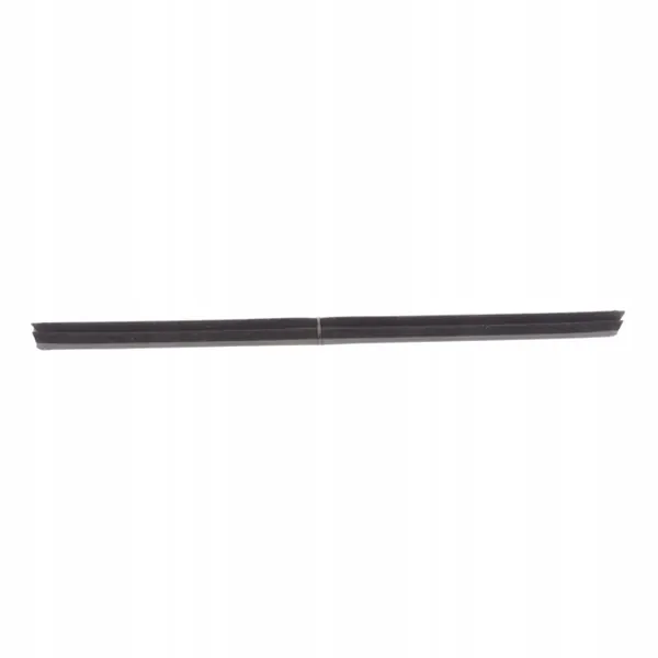 Audi S3 8Y Raamrubber OEM 8Y0839479 Links achter image 2