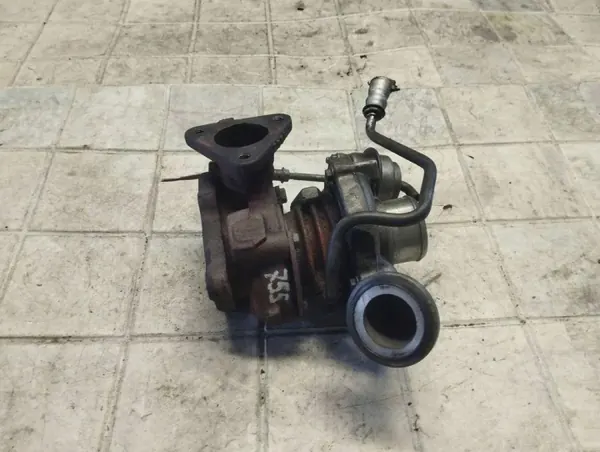 Turboahdin OEM 24461825 Opel Zafira A 2.0L:lle image 2