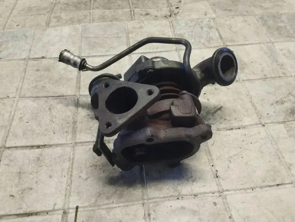 Turboahdin OEM 24461825 Opel Zafira A 2.0L:lle image 7