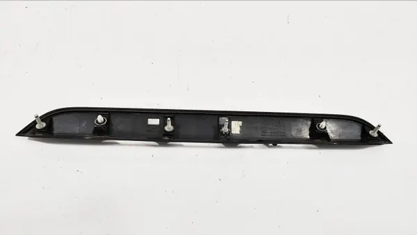 Toyota Corolla Cross Armaturenbrett-Leuchtstreifen OEM 7680116300 image 3