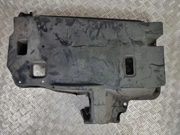 Escudo tanque OEM 303523 para Toyota C-HR I image 2
