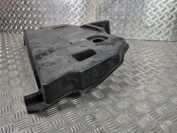 Escudo tanque OEM 303523 para Toyota C-HR I image 5