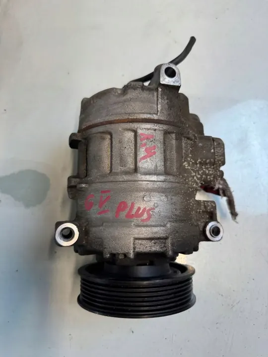 Ilmastointikompressori VW GOLF V TOURAN Audi A3 OCTAVIA OEM image 2