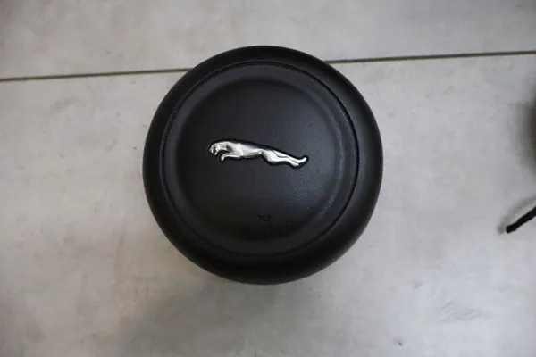 Airbag del Salpicadero Jaguar F-Pace OEM BNE3475 - Usado image 5