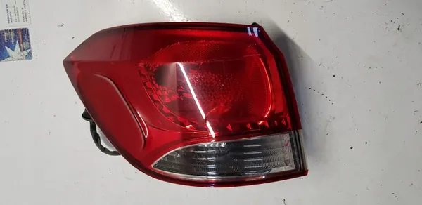 Luz trasera izquierda Chevrolet Cruze Estate image 5