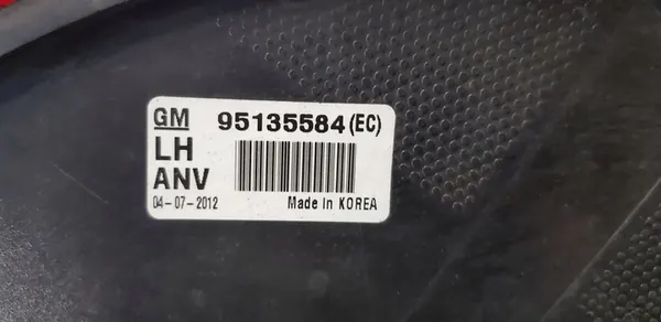 Luz trasera izquierda Chevrolet Cruze Estate image 9