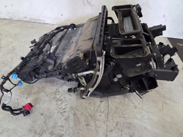 Ensemble Chauffage Audi A8 D3 OEM 4E0820003M Occasion image 4
