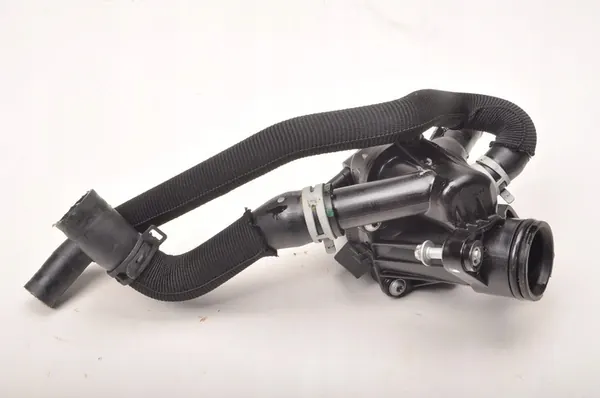 MERCEDES W177 2.0 AMG Carcasa de Termostato A2602002600 image 4