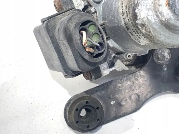 Pompe de force de freinage OEM 1K0612181F Skoda Fabia III image 4