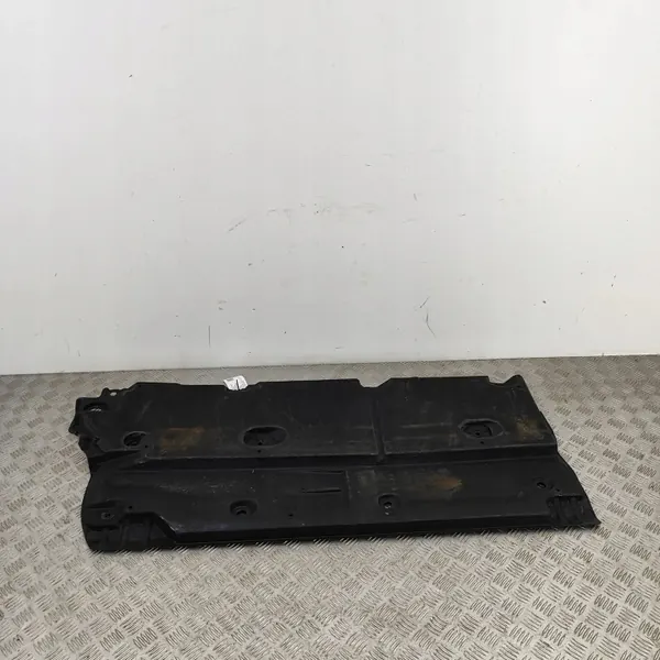 Lexus UX höger underredesskydd 2020 OEM 58165-75020 image 3