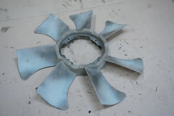 Ventilateur de radiateur Nissan OE PATROL Y60 2.8 TD image 4