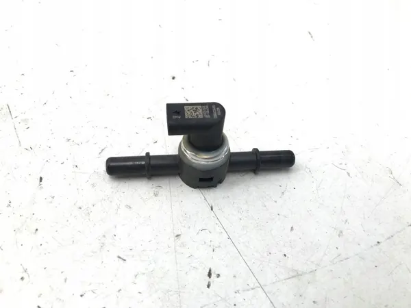 Sensor Pressão Combustível BMW OEM 7952799 - Usado image 2