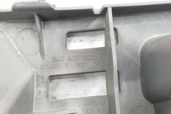 Deslizamento do para-choque dianteiro esquerdo SKODA ROOMSTER 5J 5J0807055A image 4