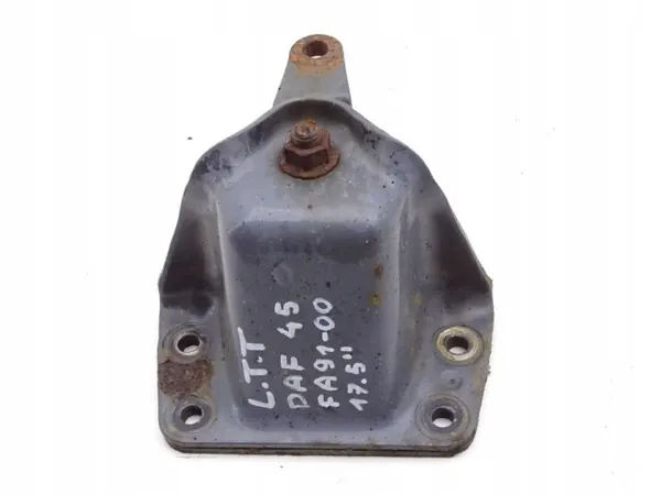 DAF FA 45 91-00 Veerbevestiging Links Achter 17,5 image 2