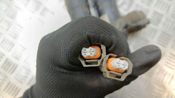 Ammortizzatore posteriore Opel Zafira B 2006 OEM 13198718 image 2