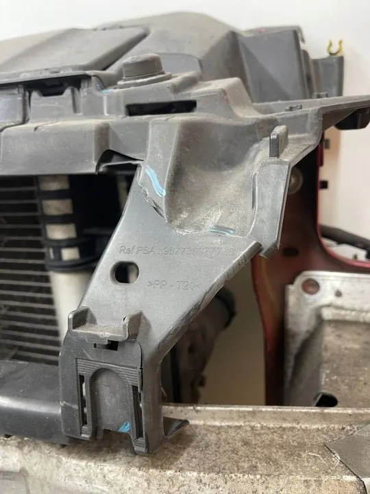 OEM CLC4716 Framkylarstöd för Peugeot 308 image 3