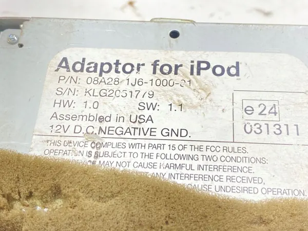 Módulo Adaptador iPod HONDA CIVIC VIII SEDAN CR-V III OEM image 2