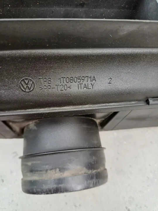VW TOURAN LUFTEINLASS OEM 1T0805971A image 4