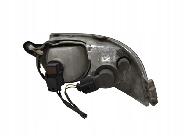 Farol de Neblina Skoda OE 1Z0941700C image 4