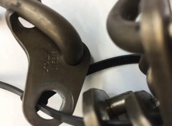 Olie-injector Volvo OEM 3155151 - Gebruikt onderdeel image 3
