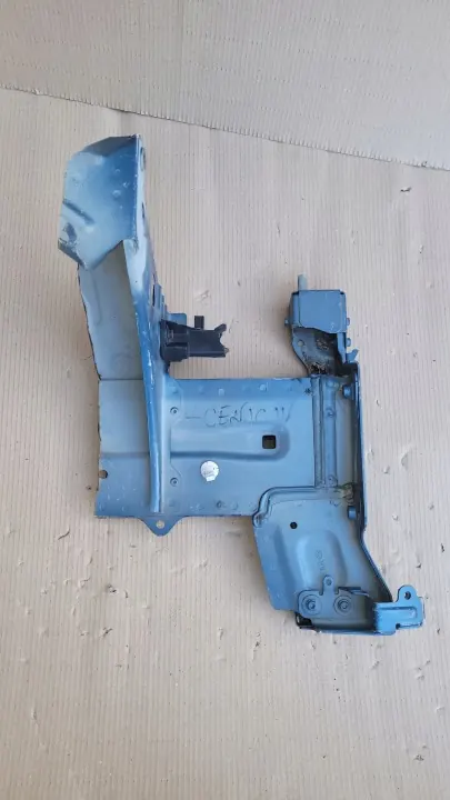 Renault OE Etupelti Oikea OEM Käytetty image 10