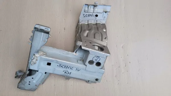 Renault OE Etupelti Oikea OEM Käytetty image 3