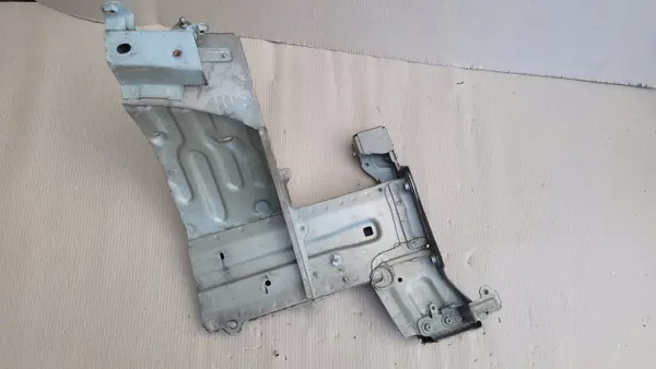 Renault OE Etupelti Oikea OEM Käytetty image 4