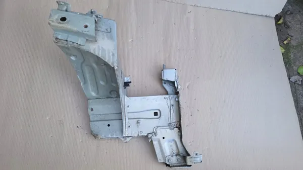 Renault OE Etupelti Oikea OEM Käytetty image 8