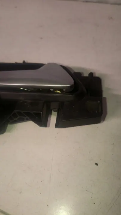 Puxador interno direito dianteiro cromado OEM 98201552VV image 3