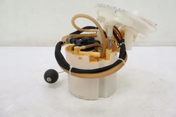 Maserati Grecale bränslepump OEM 505737510 image 3