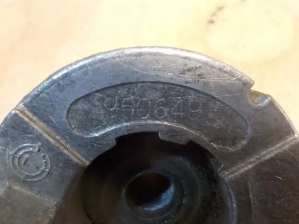 Rouleau de tendeur Renault OE OEM 950649 - Occasion image 5