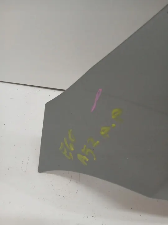 Parafango anteriore destro BMW E60 A52/7 OEM 7111430 image 2