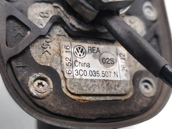 Antenne radio VW Touareg OEM 3C0035507N Occasion image 7