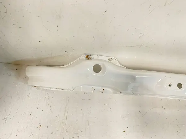 Etupuskuri vahvistus VW Crafter 2E 2012-2017 image 2