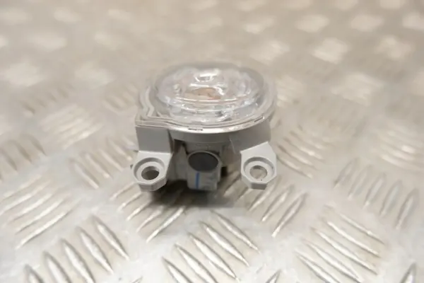 OEM 8121002190 Oikea LED-sumuvalo Toyotalle image 4