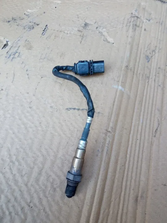 Sonde Lambda OEM 89467-02080 pour Toyota Auris II image 2