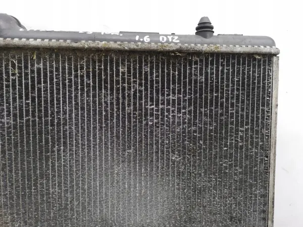 Radiateur d'eau Citroen C5 2010 OEM AMD50796 image 10