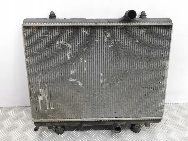 Radiateur d'eau Citroen C5 2010 OEM AMD50796 image 9